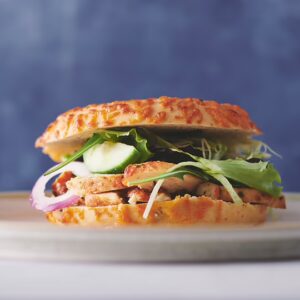 Pesto bagel